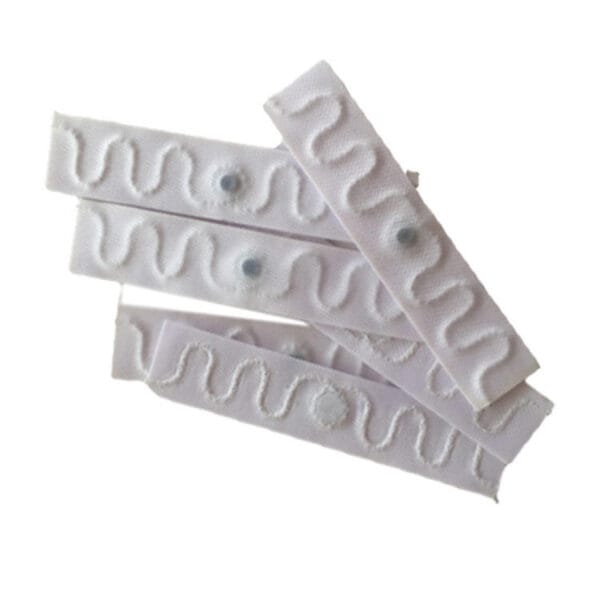 Etiqueta RFID textil suave para identificación de prendas (2) Etiqueta RFID textil suave para identificación de ropa